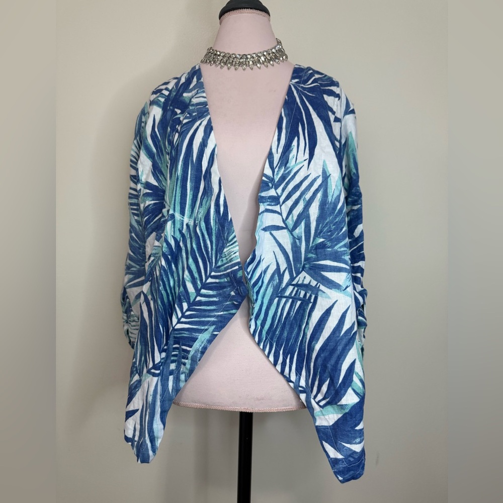 Chico’s Tropical Blue Leaf Print 100% linen open cardigan in size XL (3)